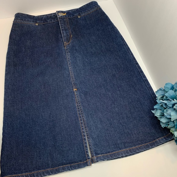GAP Denim Skirt Front Slit - Picture 2 of 5